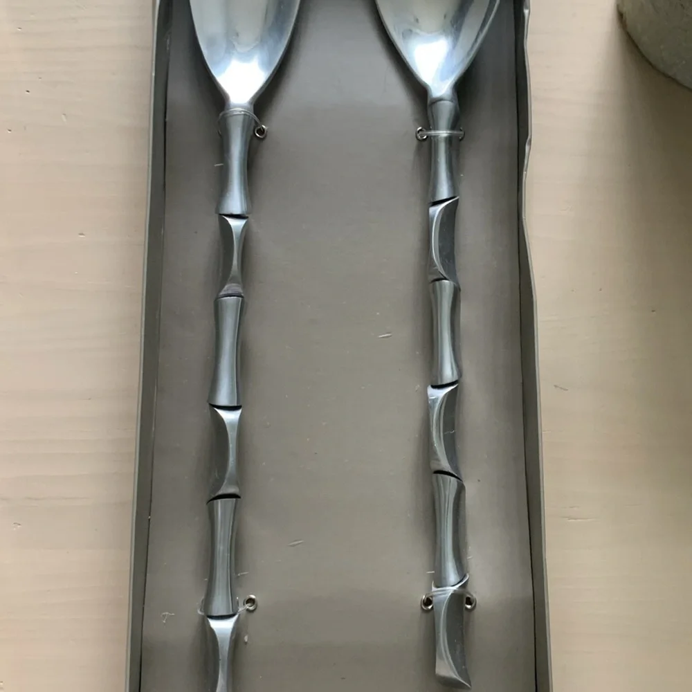 Pier 1 Imports Metal 2‎ Piece Serveware Set new.